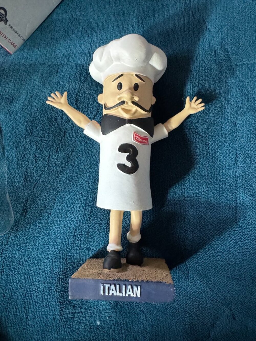 2010 Milwaukee Brewer Italian Sausage Bobble Head NEW